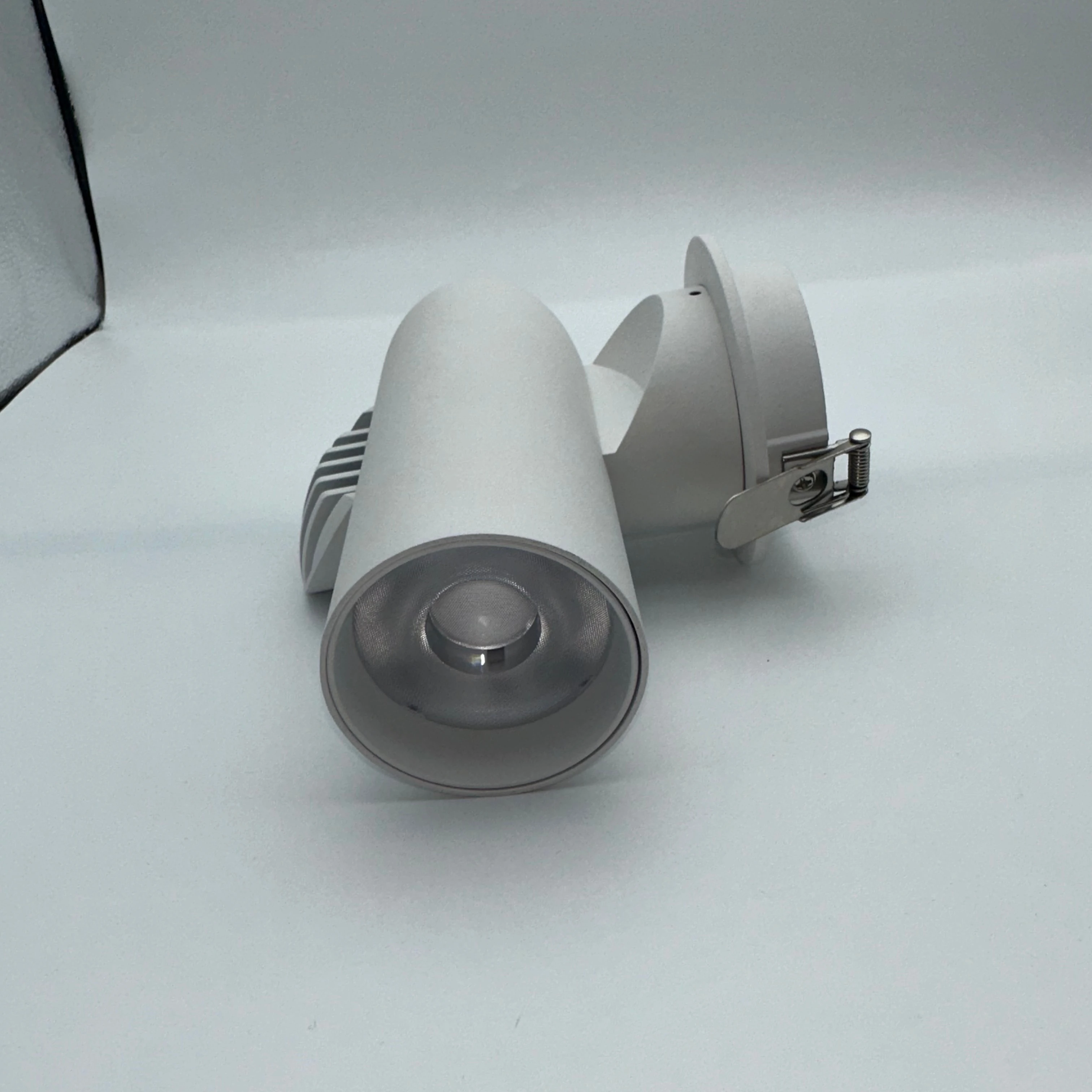 Ceiling Spot light Adjustable Round Spot Lights GU10 Flush Mount Track Fixture Wall Lamp for Office Picture Wall Hallway Bar