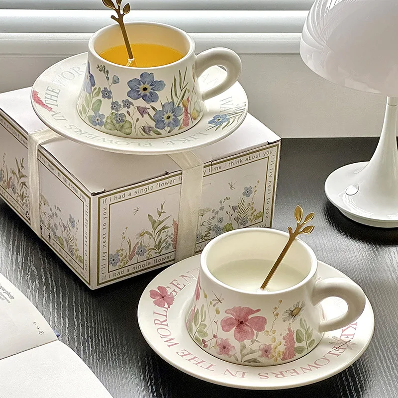 Lelyi French luxury retro rustic style butterfly orchid coffee cups and saucers creative high value ceramic mugs
