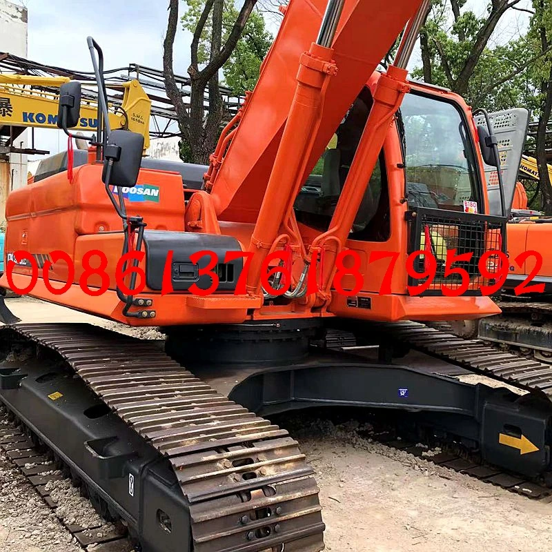 Б/у экскаватор Doosan DX300 (менее 3000 часов)