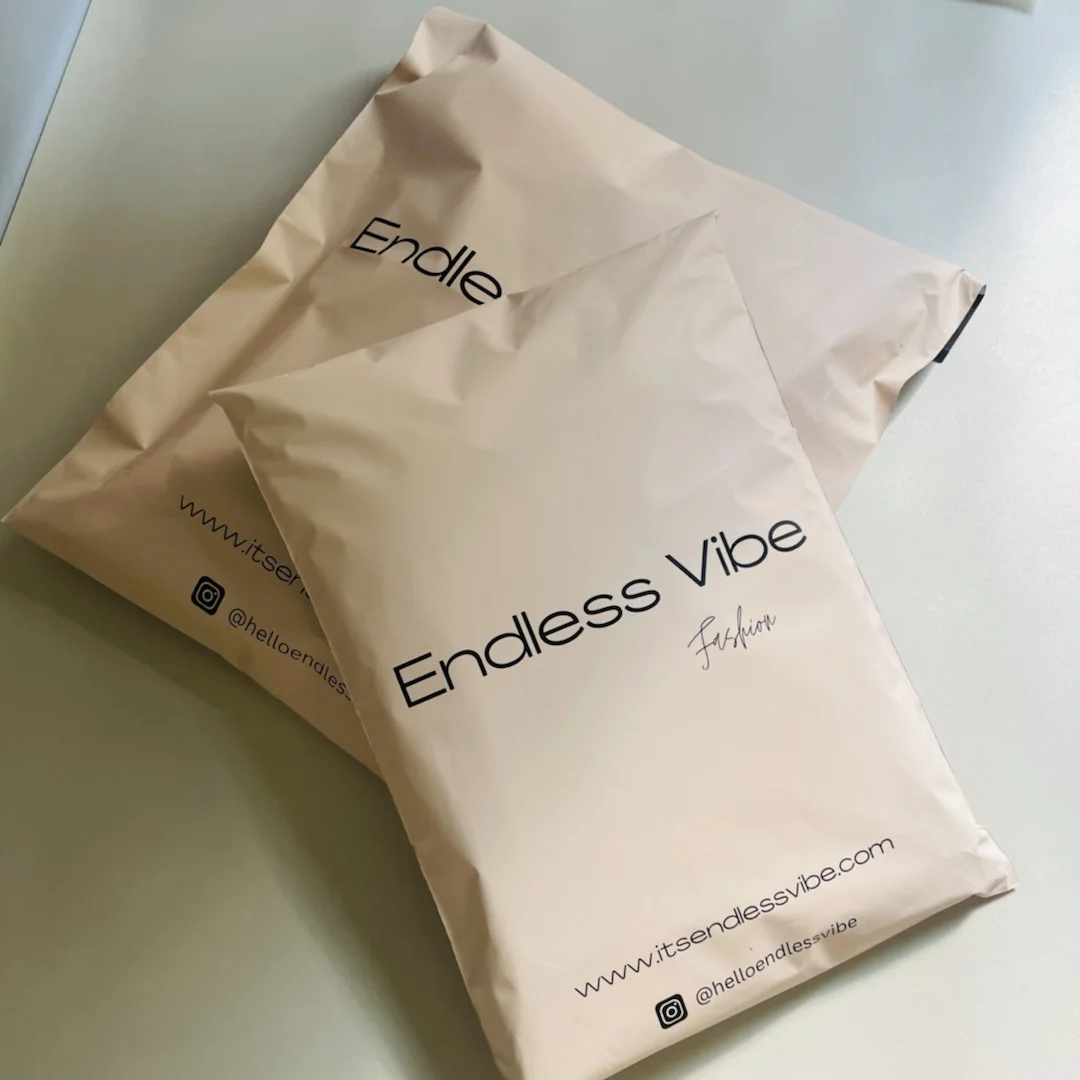 100% биоразлагаемая матовая персиковая индивидуальная Экологически чистая устойчивая упаковка для футболок и одежды, почтовый пакет с индивидуальным логотипом