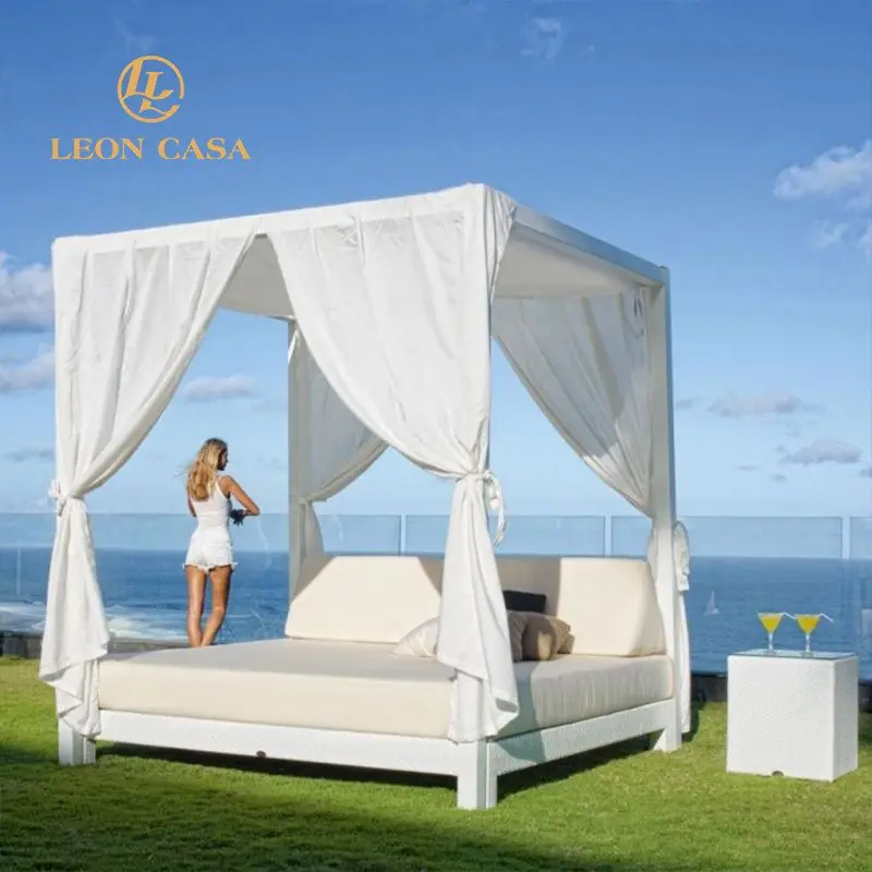 Hotel Outdoor Swimming Poolside Daybed PE Rattan Beach Aluminum Frame Weaving Sun Bed