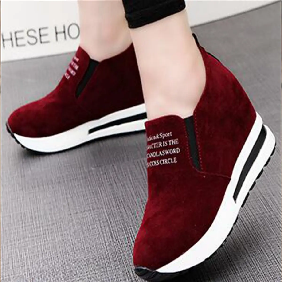 Fashion Ladies Leisure Platform Hidden Wedge Heels Slip On Sneakers Shoes
