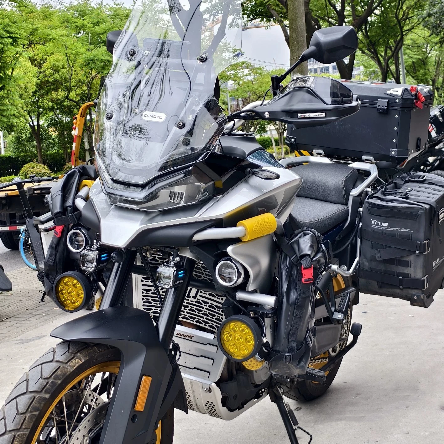 Hot Sale CFMOTO2024 800MT 800cc Touring Motorcycle Adventure Motorcycle For Sale