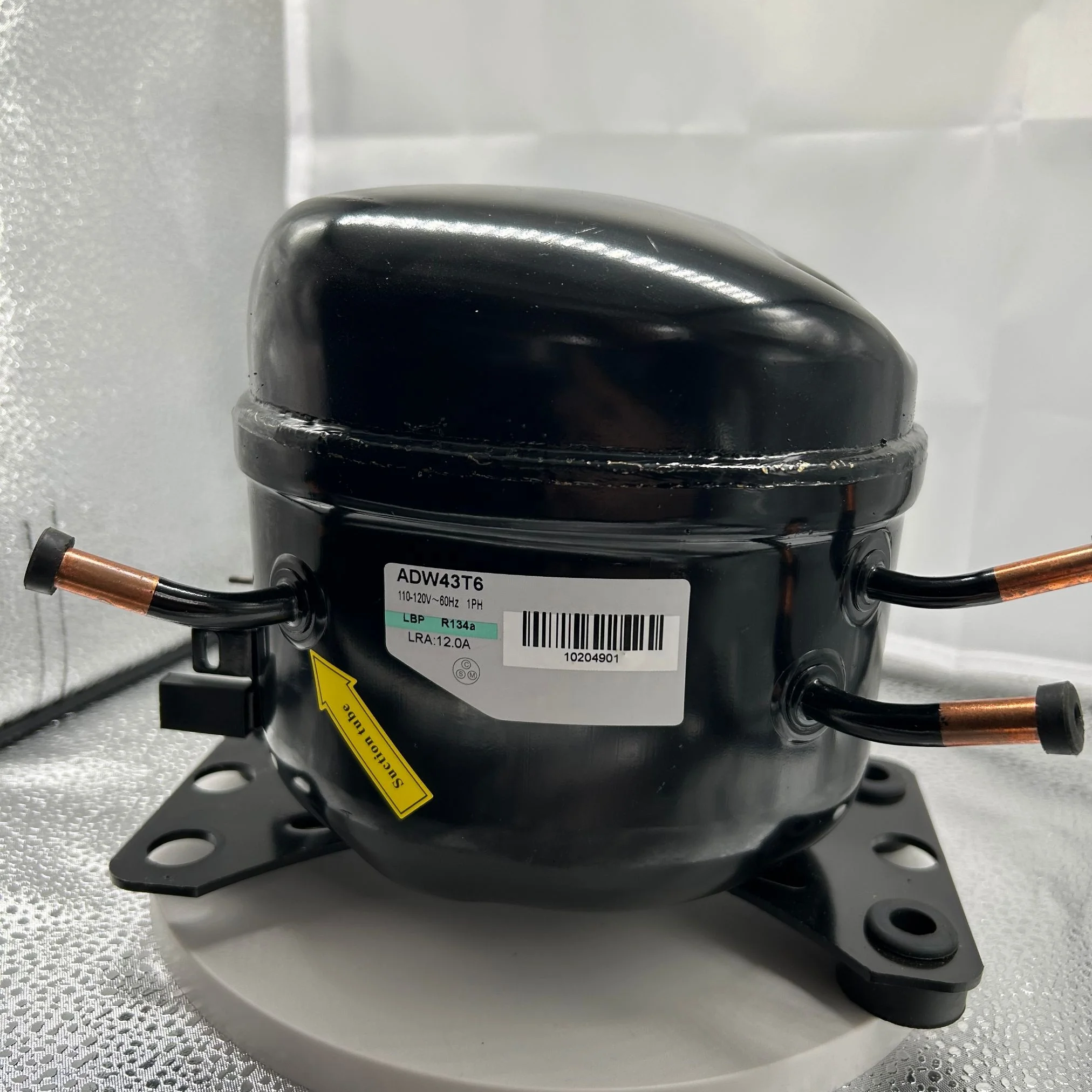 Machinery Industrial Compressor for  Refrigerator Copeland Frascode Dorine Carrier Refrigeration Compressor Silver Titanium