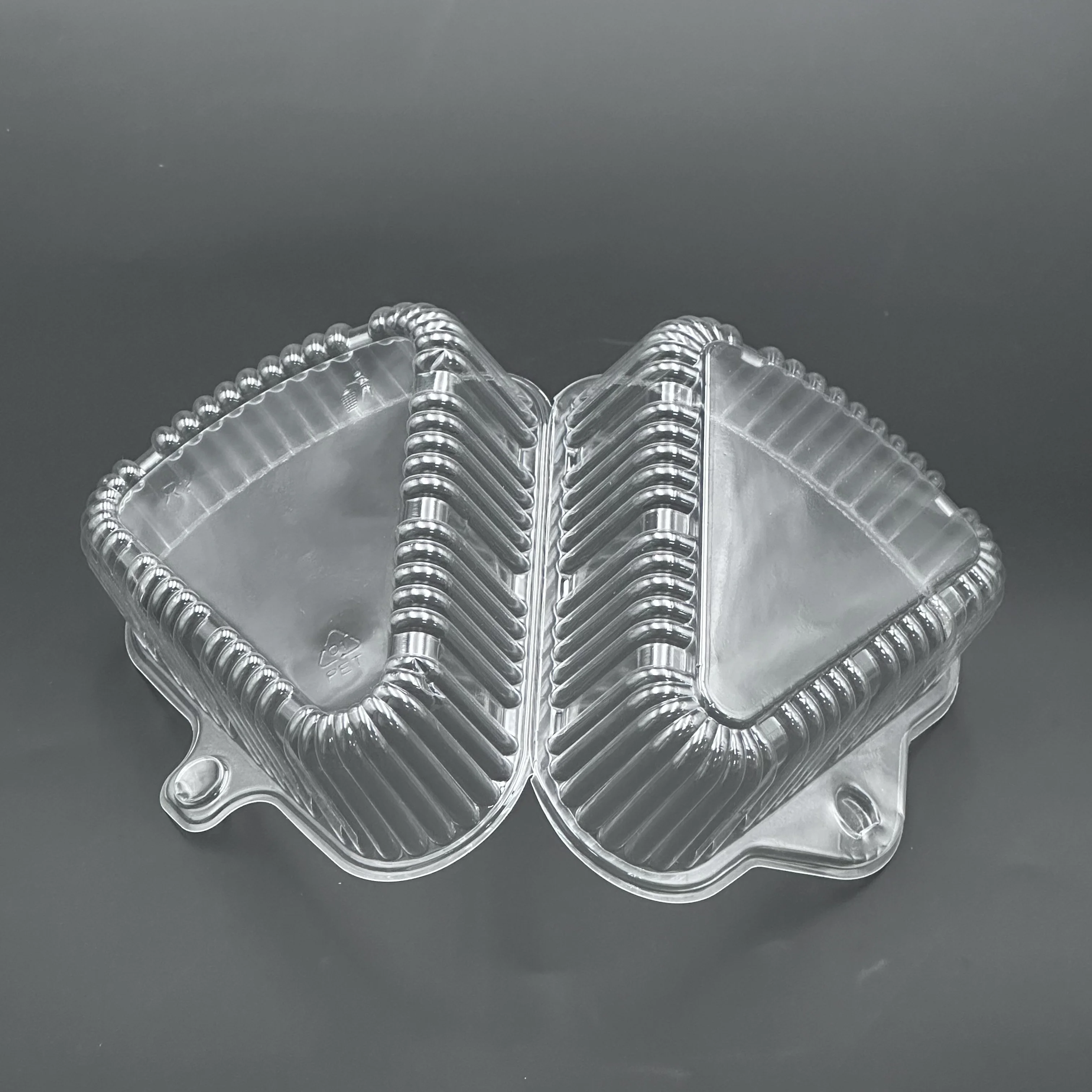 Clear Blister Disposable Transparent Cake Box Plastic Triangle Shape Cake hinged blister packs