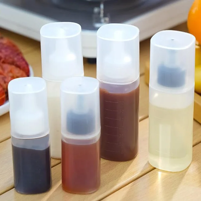 New style kitchen unique 40ml 80ml ketchup squeeze scale bottle sauce salad dressing seasoning bottles with dust cover
