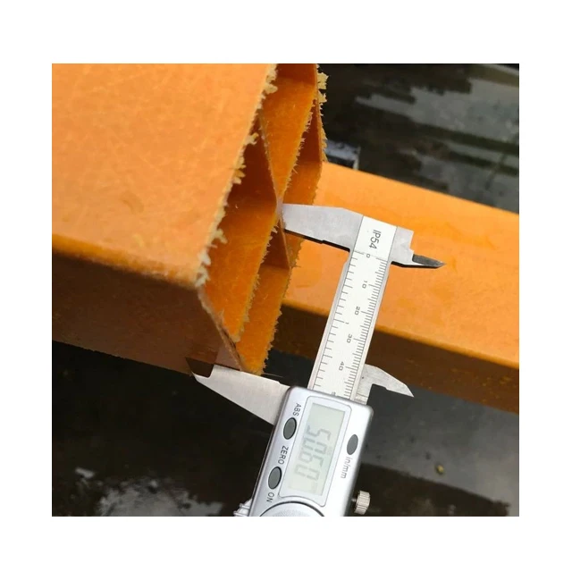 Sanchuang Заказная пултрудированная Антивозрастная антикоррозионная Стекловолоконная FRP квадратная трубка для почтового маркера