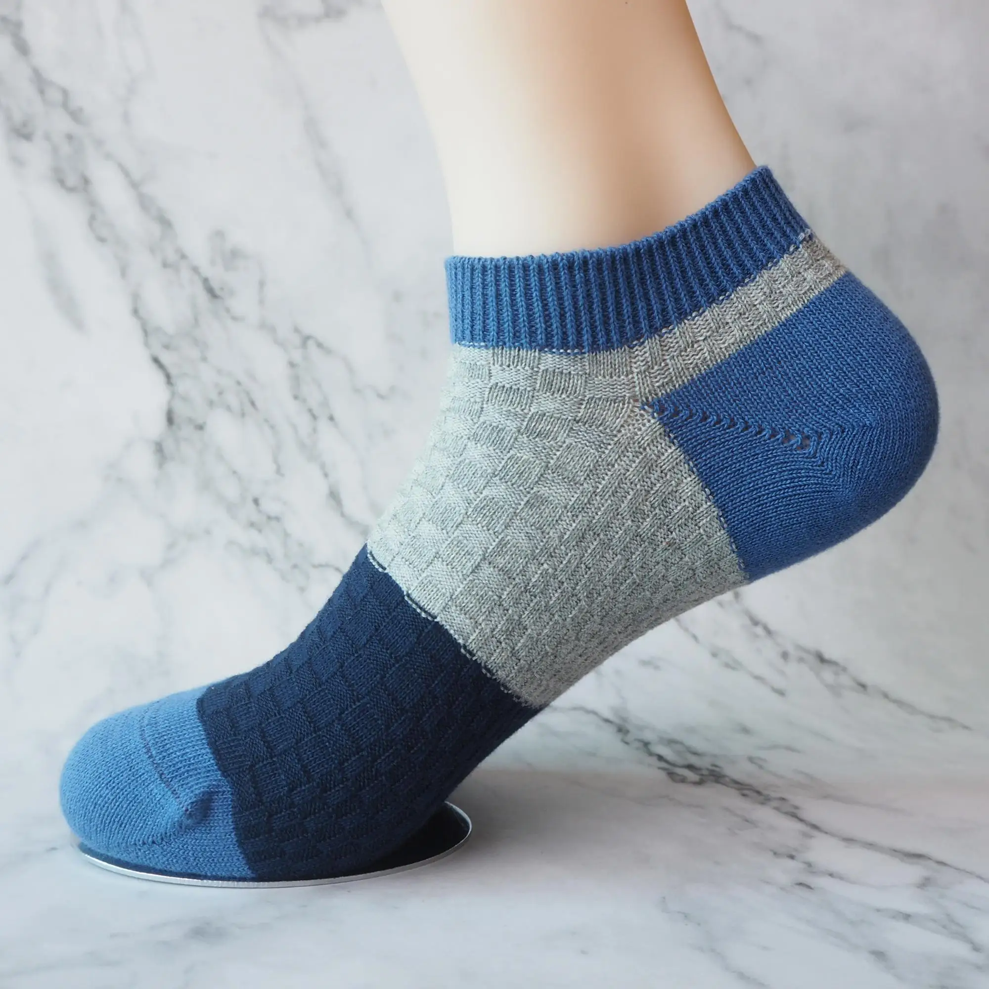 Hot Sell Custom Factory Price Cheap Ankle Socks Wholesale Liner Socks Cotton Casual Breathable Short Mens Boat Socks