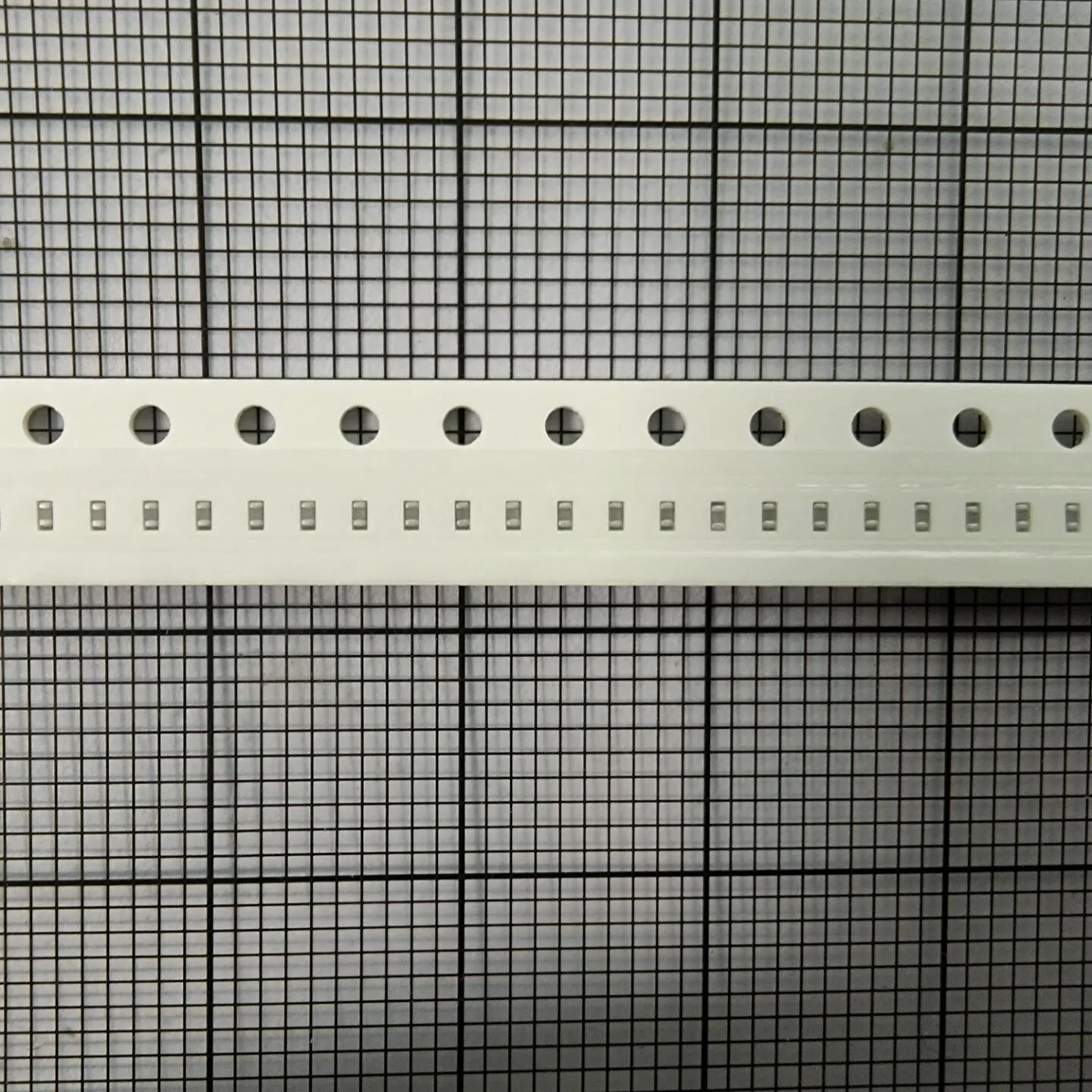 Rc0201jr-075r6l | yageo/yageo chip resistor 0201 5.6ohms +-5% 0.05w 1000pcs /bag1