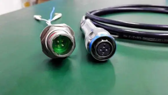 MIL-DTL-38999 Standard J599OC/26F2G2K1N SM-G657A2 2 cores Field use harsh environment use 100M 500M armored cable assembly