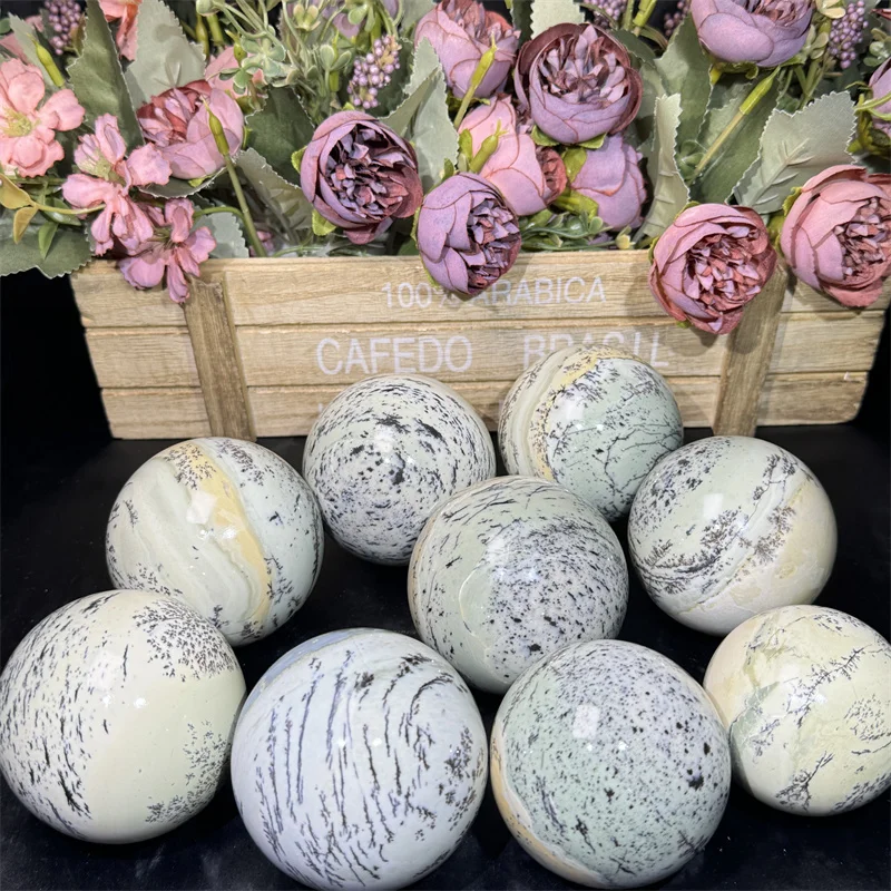 High quality Fengshui Natural Crystals  Handmade healing stone dendritic sphere   For decoration