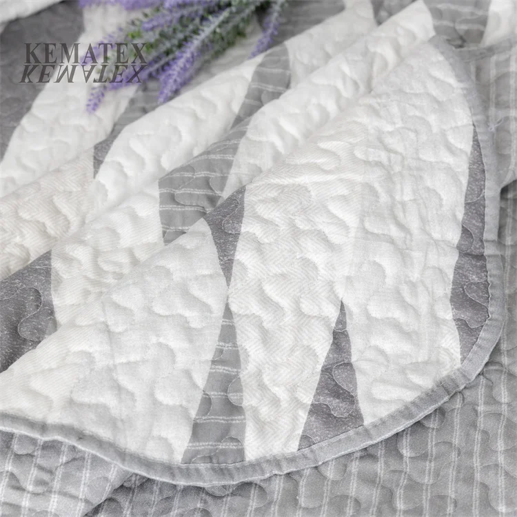 Wholesale microfiber home hotel bedspreads & coverlets supplier