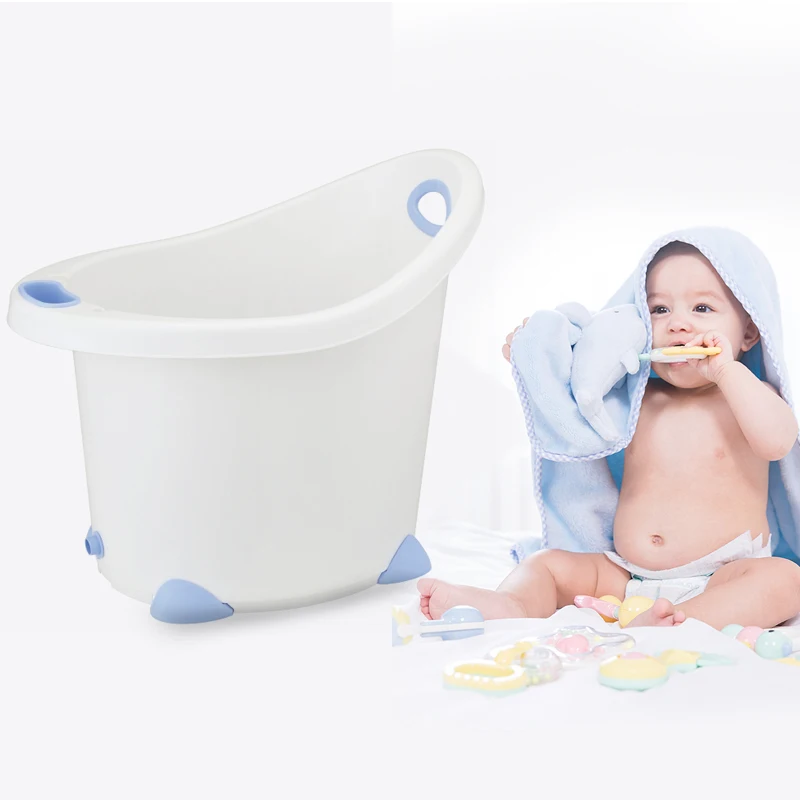 Белая пластиковая роскошная ванна для новорожденных 6 месяцев с игрушечным лотком