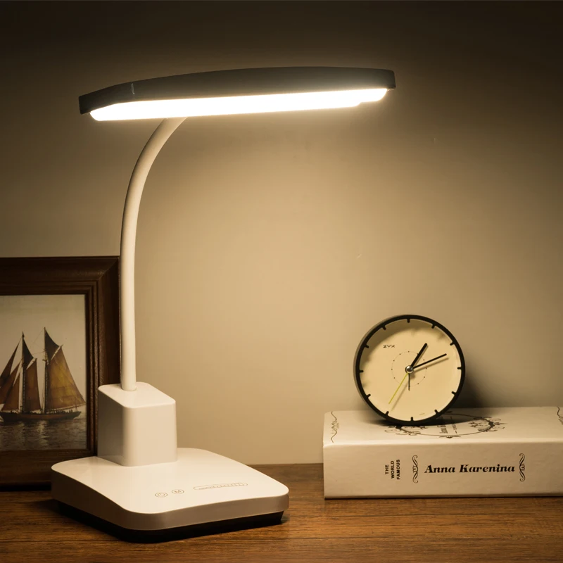 Настольная лампа для детской комнаты