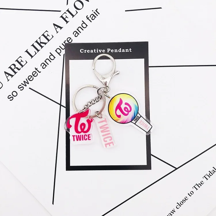 
kpop keychain BTS GOT7 BLACKPINK TWICE EXO BTS Creative Keychain 