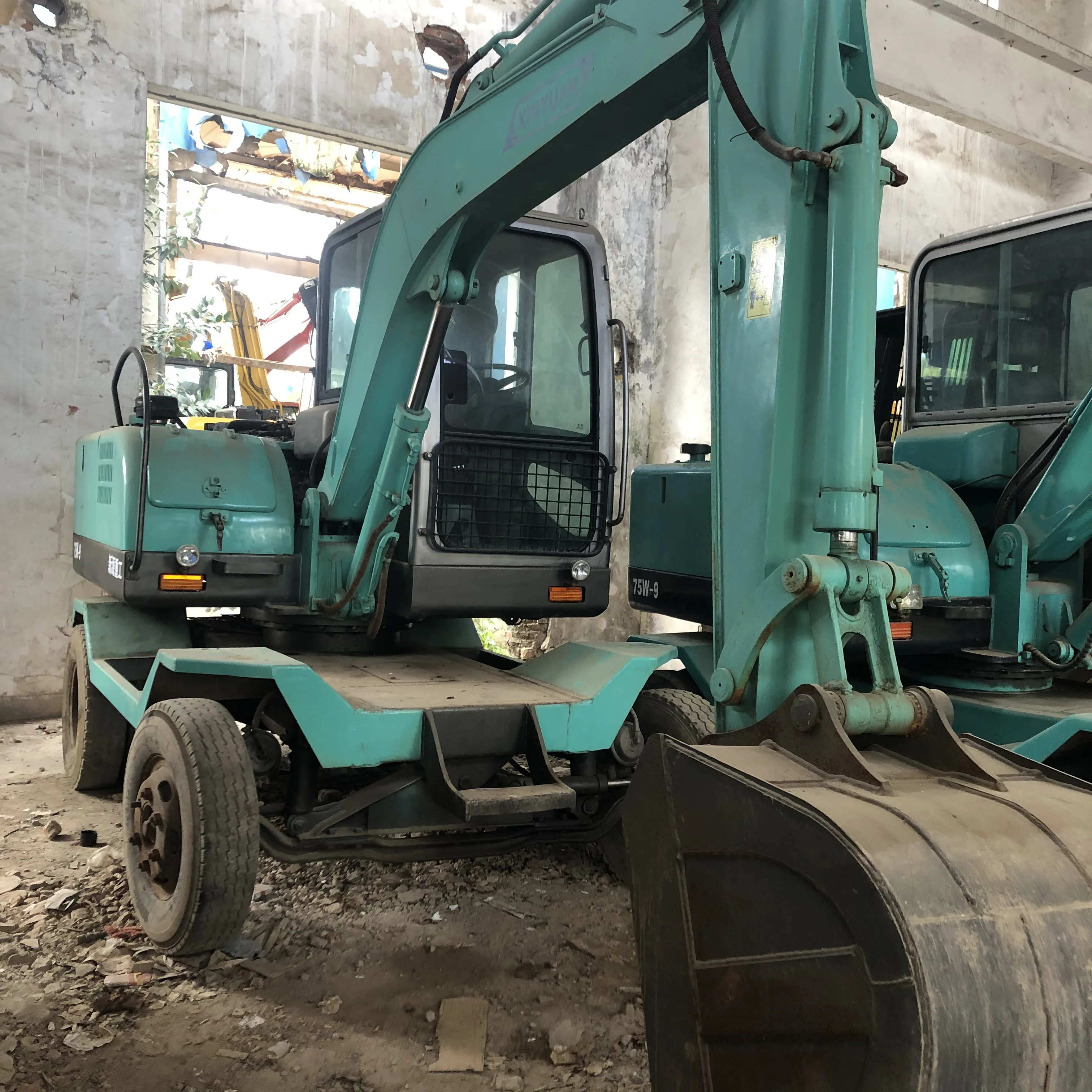 Китайский бренд XINYUAN 75W-9 экскаватор продажа в Китае по низкой цене