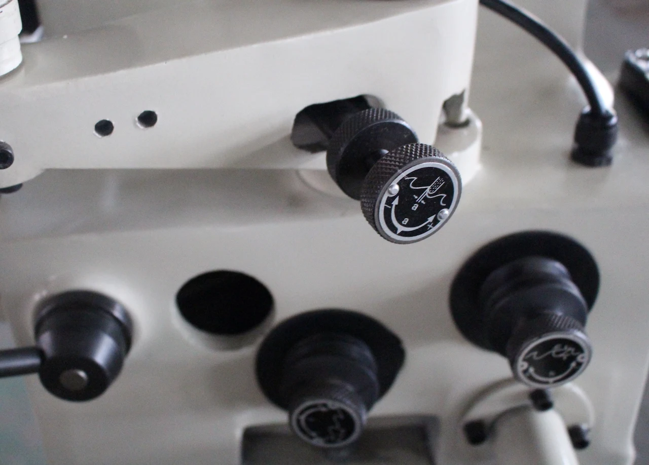 Circular-saw-blade-sharpening-machine round circular saw blade sharpening machine circular