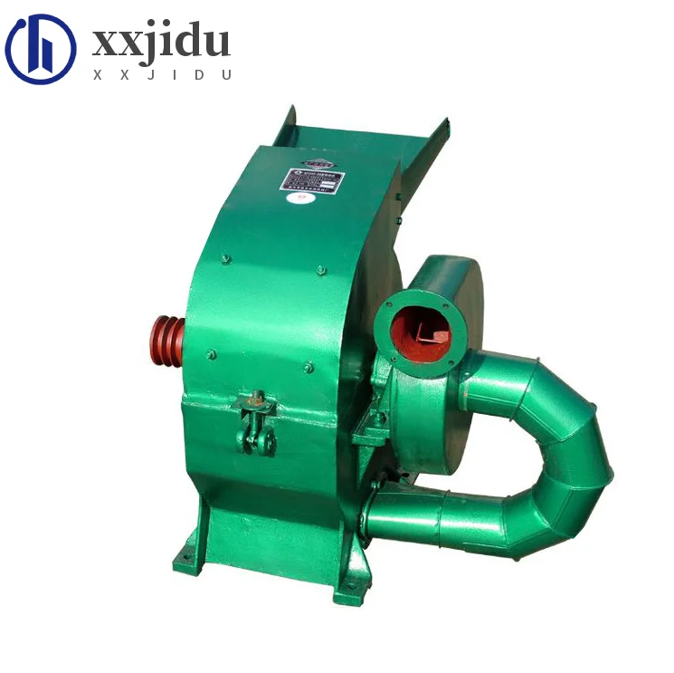 Corn and straw crushing silk feed machine