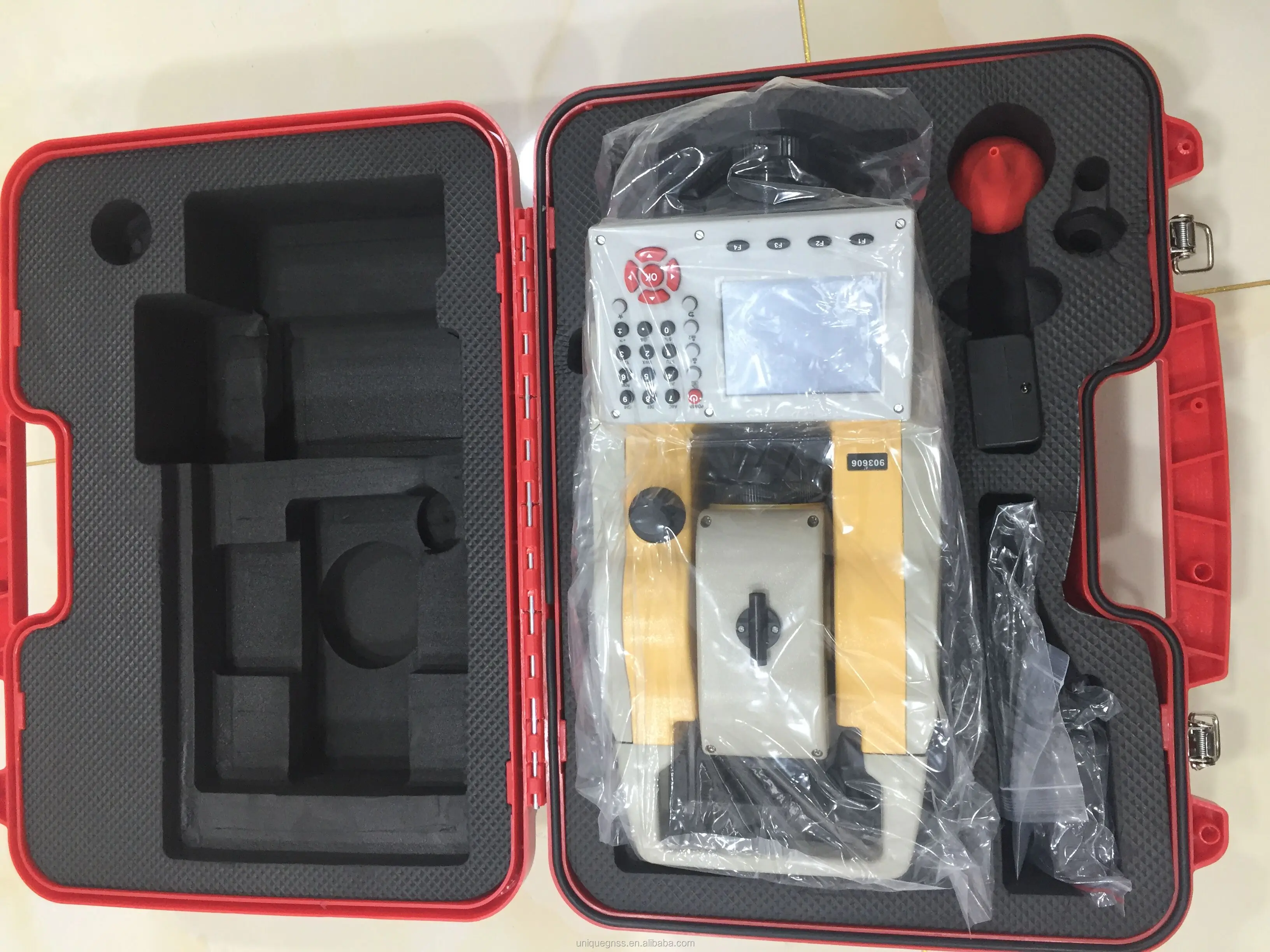 High Precision Price Effective Spanish Menu Surveying Equipment Total Station DTM624R