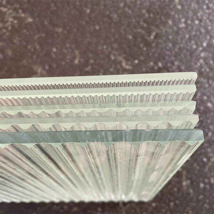 China factory ultra-clear corrugated patterned textured fluted figured ribbed reeded striped rippled glass for door windows