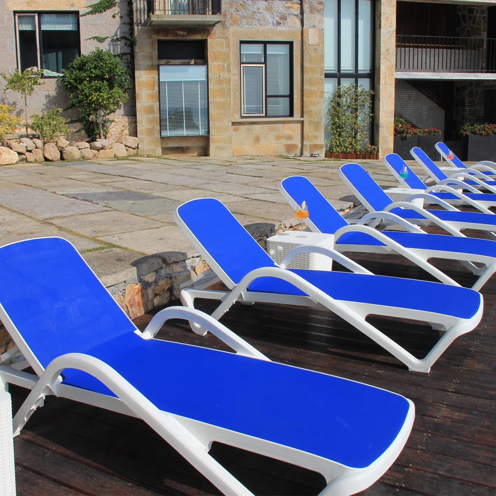 Регулируемая спинка Sunbed пластиковая уличная мебель для патио Шезлонг