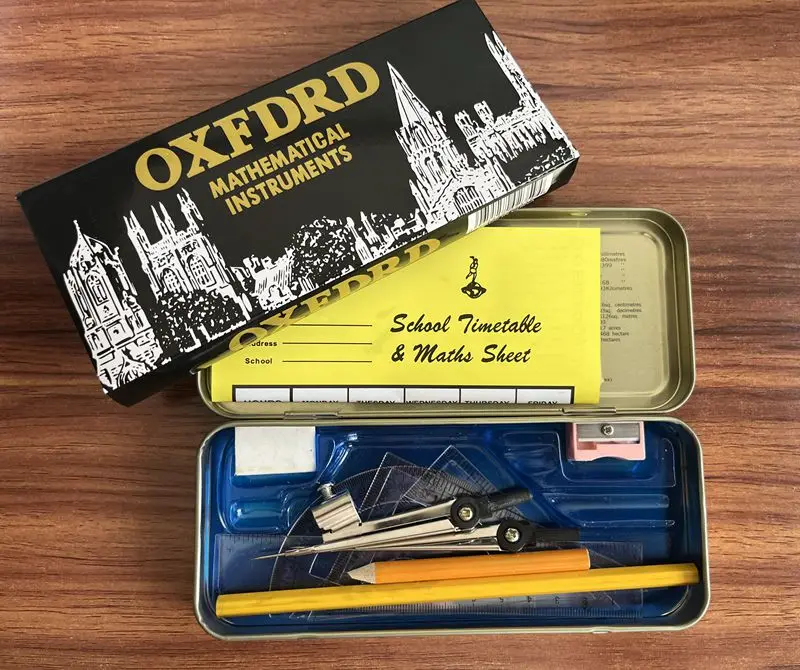 CHXN  Stationery Box Mathematics Set Tin Metal Plastic Compass Ruler Iron Box for Examination