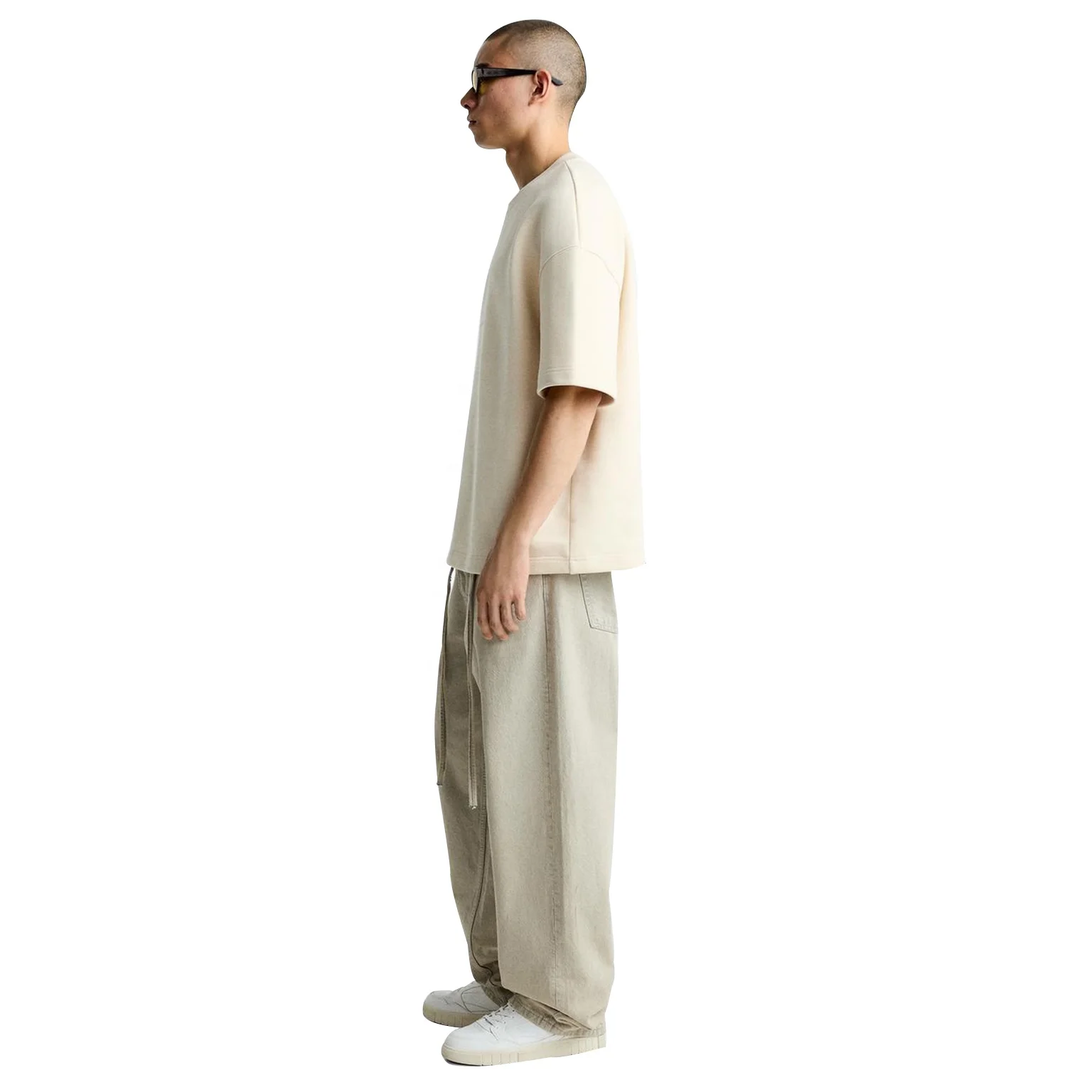 wholesale high quality drop shoulder essentials boxy heavyweight 100% cotton t shirt 300 gsm oversized screen print t-shirt men