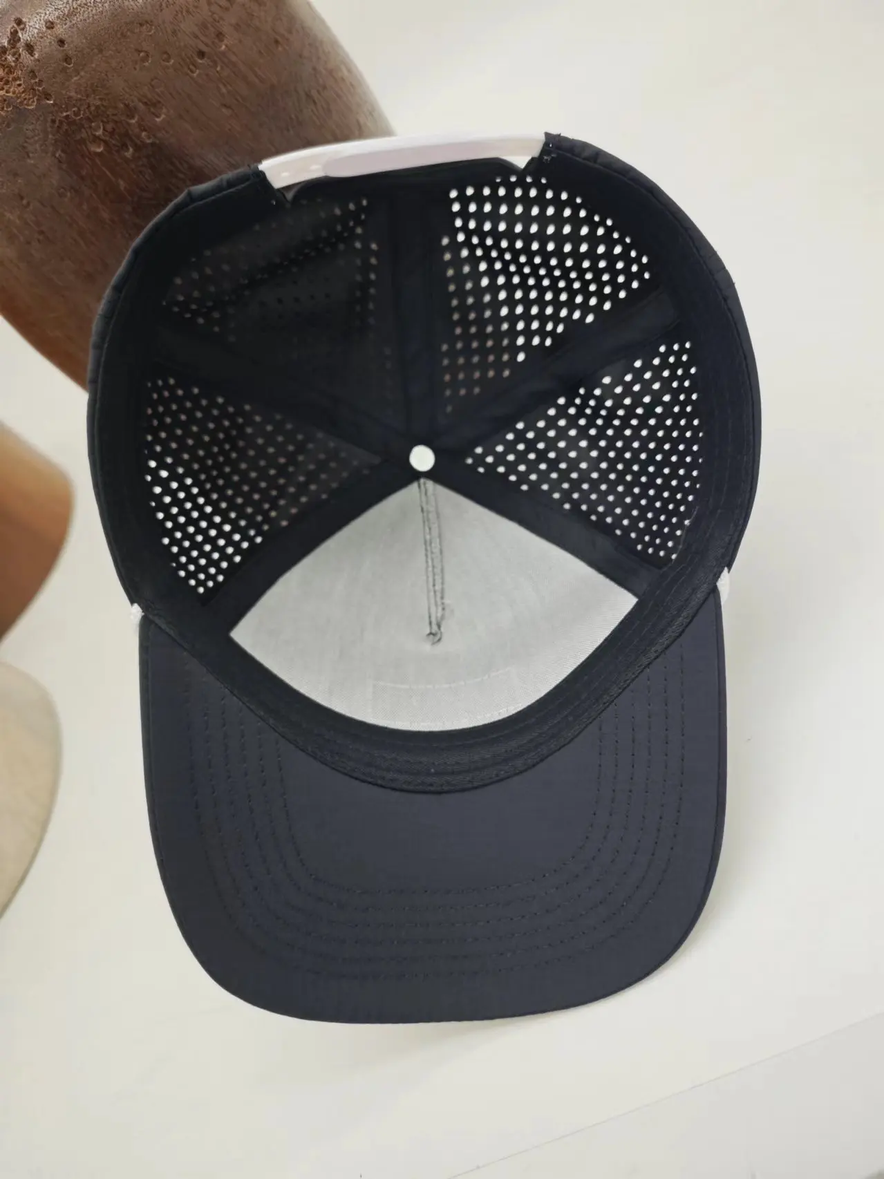 Custom Embroidery Rubber Patch Logo Golf Gorras Nylon Perforated Sport Cap 5 Panel Baseball Waterproof Snapback Hats With Rope