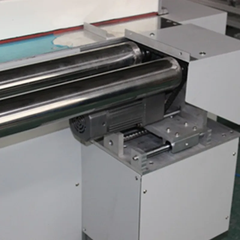 Ультразвуковая машина для резки ткани роликовой шторы с идеальными прямыми разрезами двойной зажим прессования ткани.