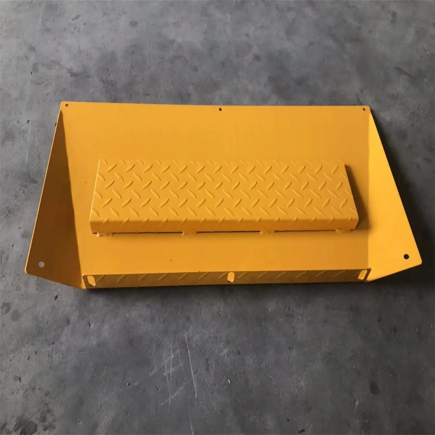 Custom brushed metal panel aluminum stainless steel stamping sheet metal fabrication company