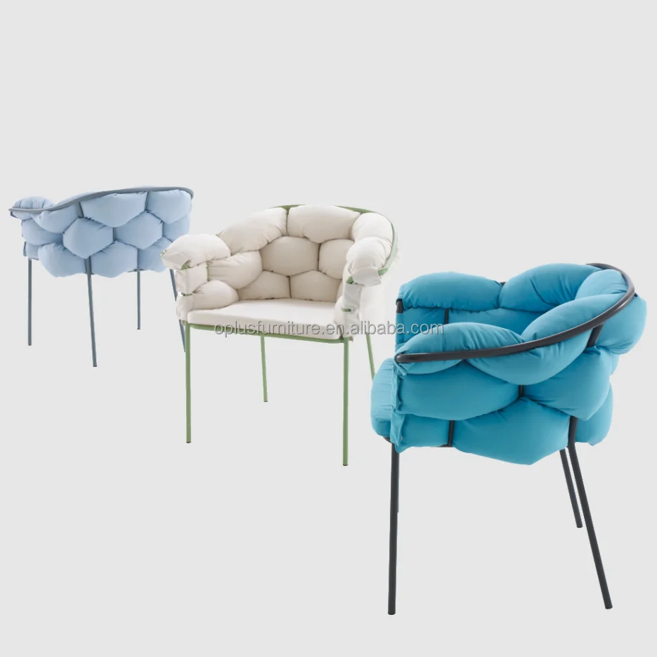 Высококачественный современный роскошный прямой Скандинавский дизайн, оптовая продажа, новый дизайн интерьера столовой, бархатный стул с черными металлическими ножками