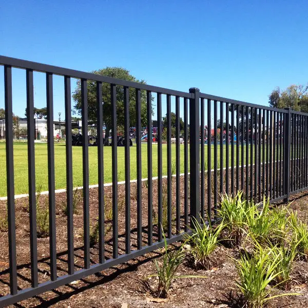Hored wholesale galvanized metal Aluminum cheap fence panels garden Gate Security Ornamental Wrought Iron Fence