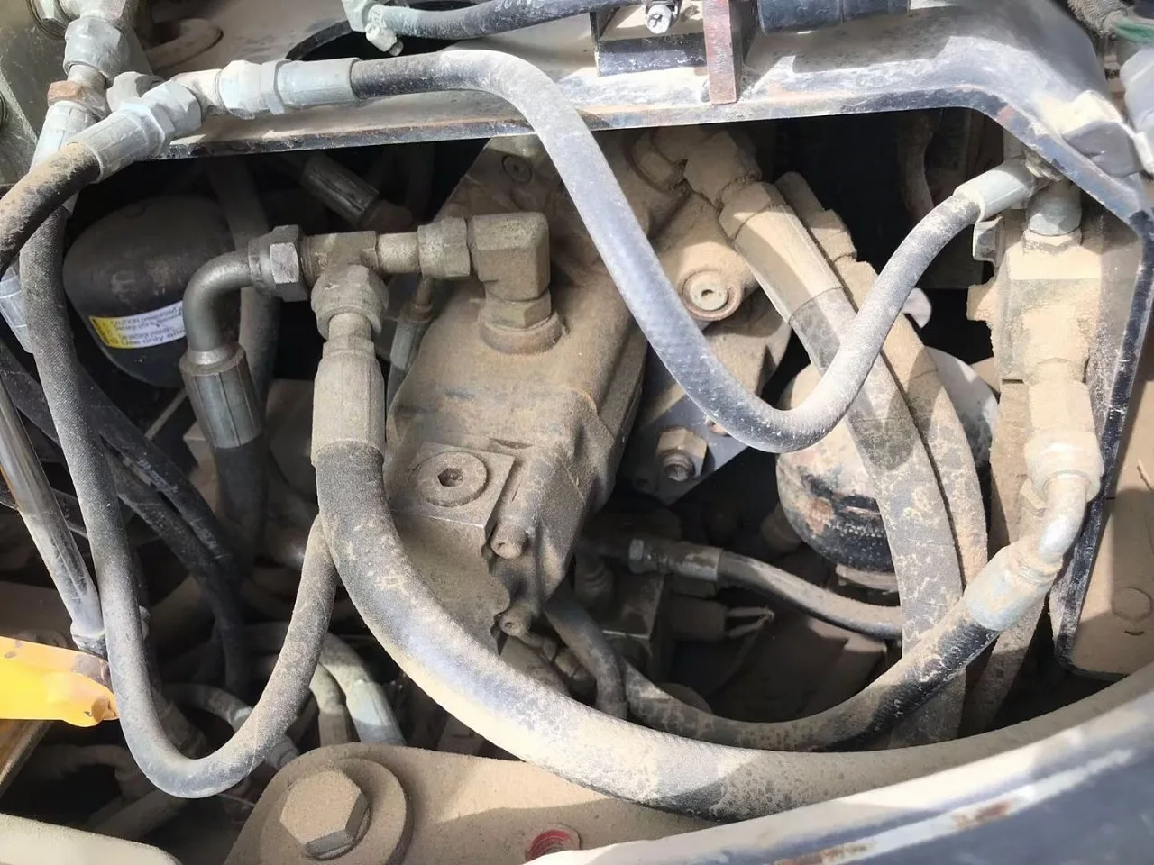 used mini excavators Volvo EC60C used cheap Volvo 6ton crawler digger pricr low 210B 210D 240B excavator