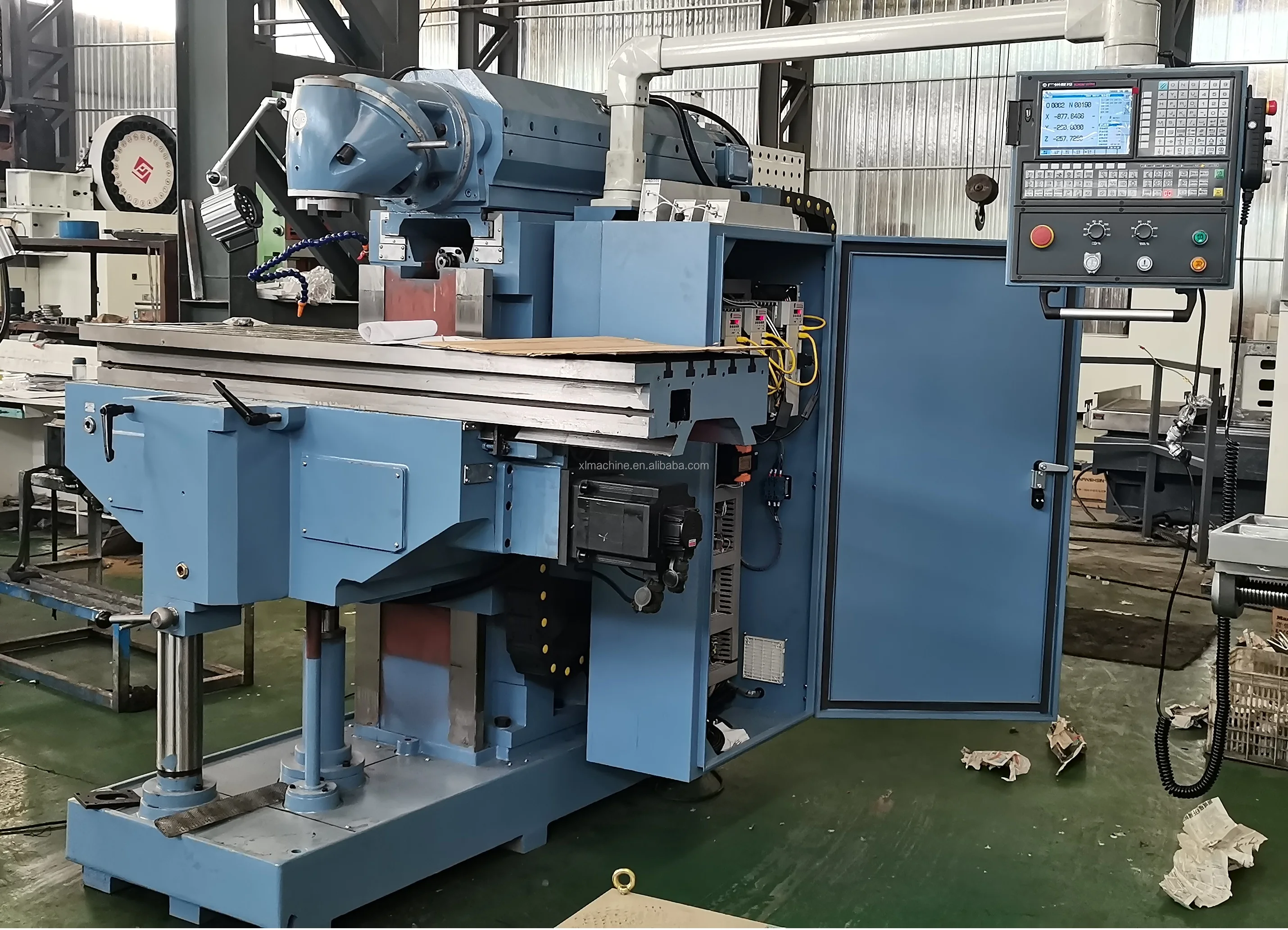 XK5750A heavy duty wide machining range universal CNC milling machine