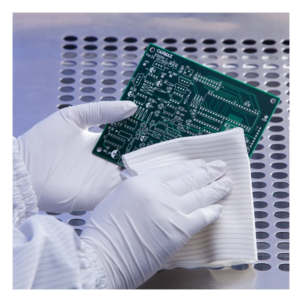 Hot Selling ISO 100% Polyester Professional Cleanroom Wiping Cloth Soft Cleanroom Wipers for Lab General Cleaning