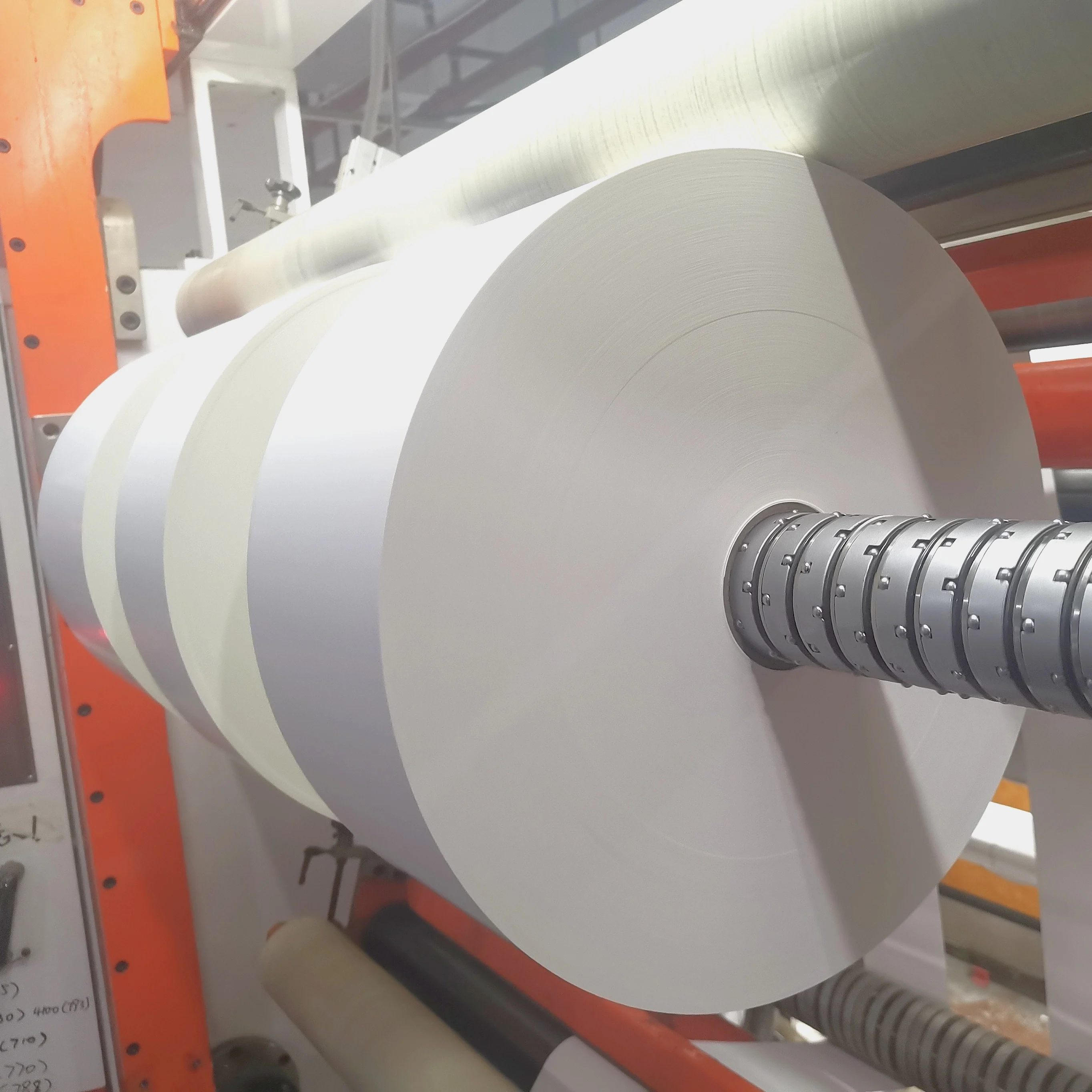 Jumbo label Self-Adhesive PP Synthetic Paper Label Waterproof Printing Material for Industrial Use Strong Adhesive Sticker Roll