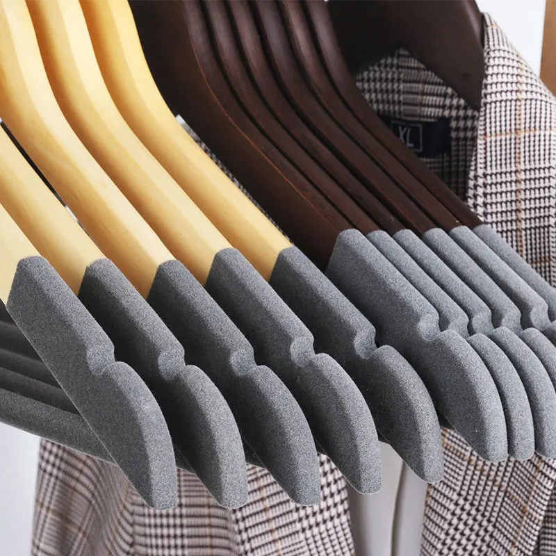Custom Logo Luxury Cloth Hanger White Wood Clip Hanger Non Slip Boutique Wooden Clothes Hanger for Clothing Shop