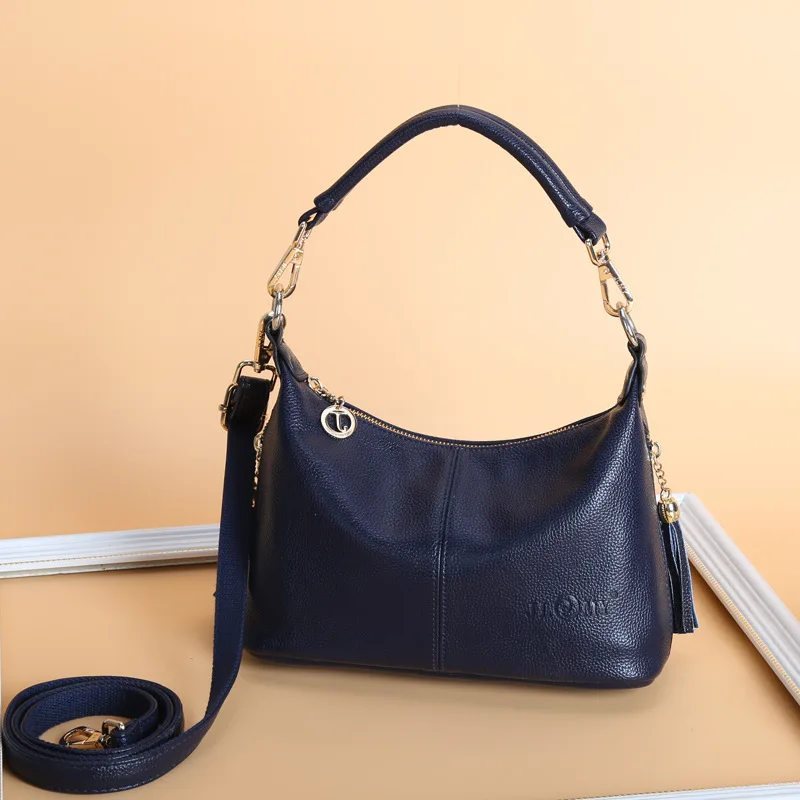 2024 New Autumn and Winter Solid Pattern Shoulder Tote Bag Brand Handbags Made In China
