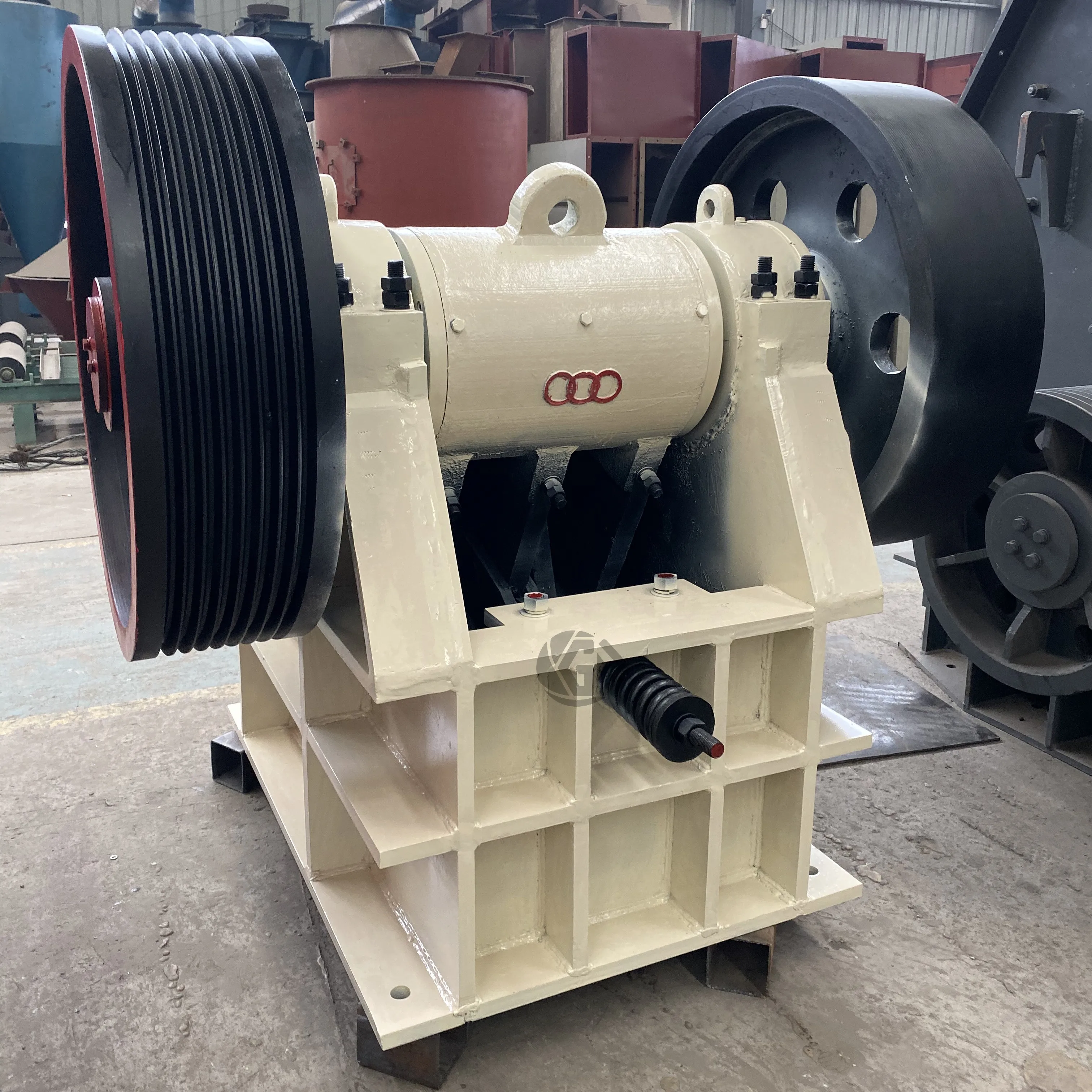 portable diesel jaw crusher with conveyor rock jaw crusher 50 tonne per hour jaw crusher stone 400*600