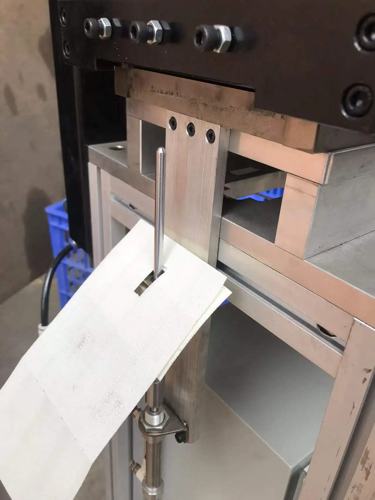 Лидер продаж, вертикальные жалюзи BOFENG, автоматическая машина для пробивки и сгибания