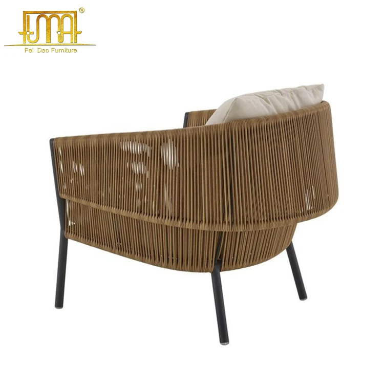 Garden furniture patio set armrest rattan easy chair with integrated cushion