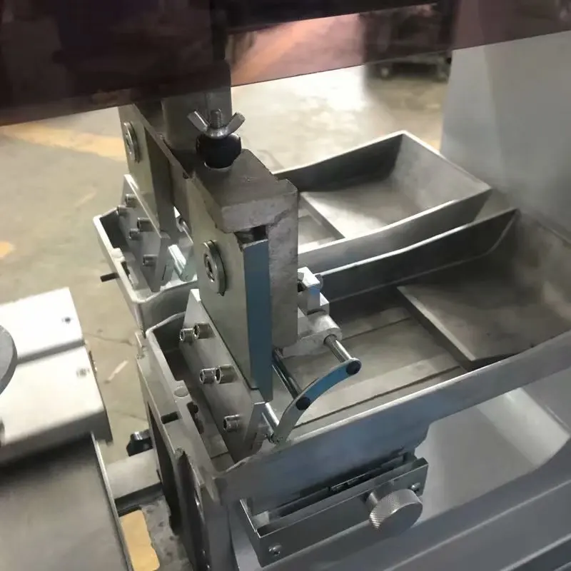 2 colors rubber pad head far printing machine for pvc ball and skateboard wheels