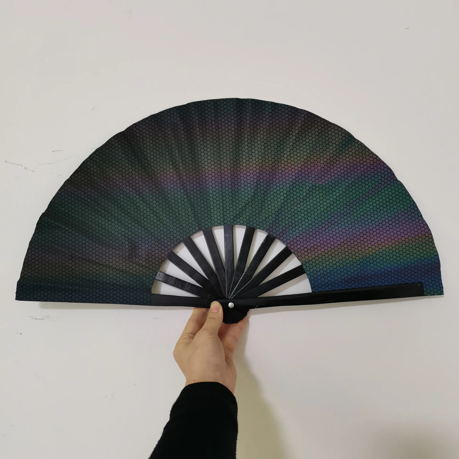 BSBH Cheap Price 33cm Holographic Large Bamboo Folding Clack Hand Fan For Men Women Hand-held EDM Rave Festival Gift Party Fans