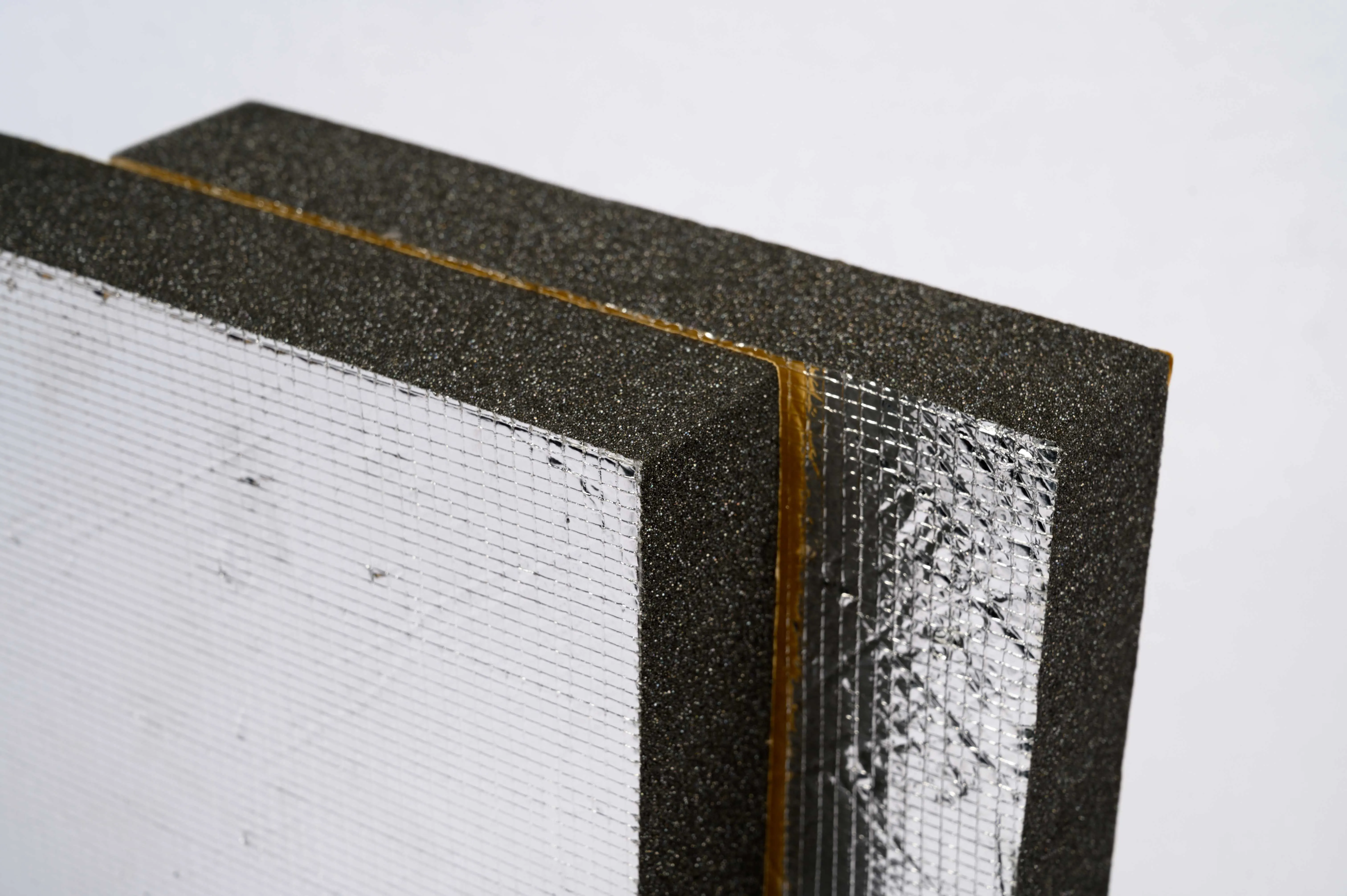  Self Adhesive Fire Retardent Laminated Foam Board and