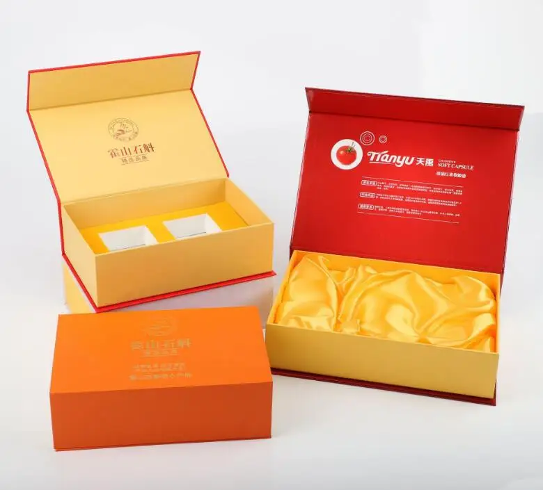 Custom Logo Wholesale Luxury Folding Magnet Storage Clothing Cap Hamper Box  Packaging With Ribbon Magnetic Shoe Gift Box