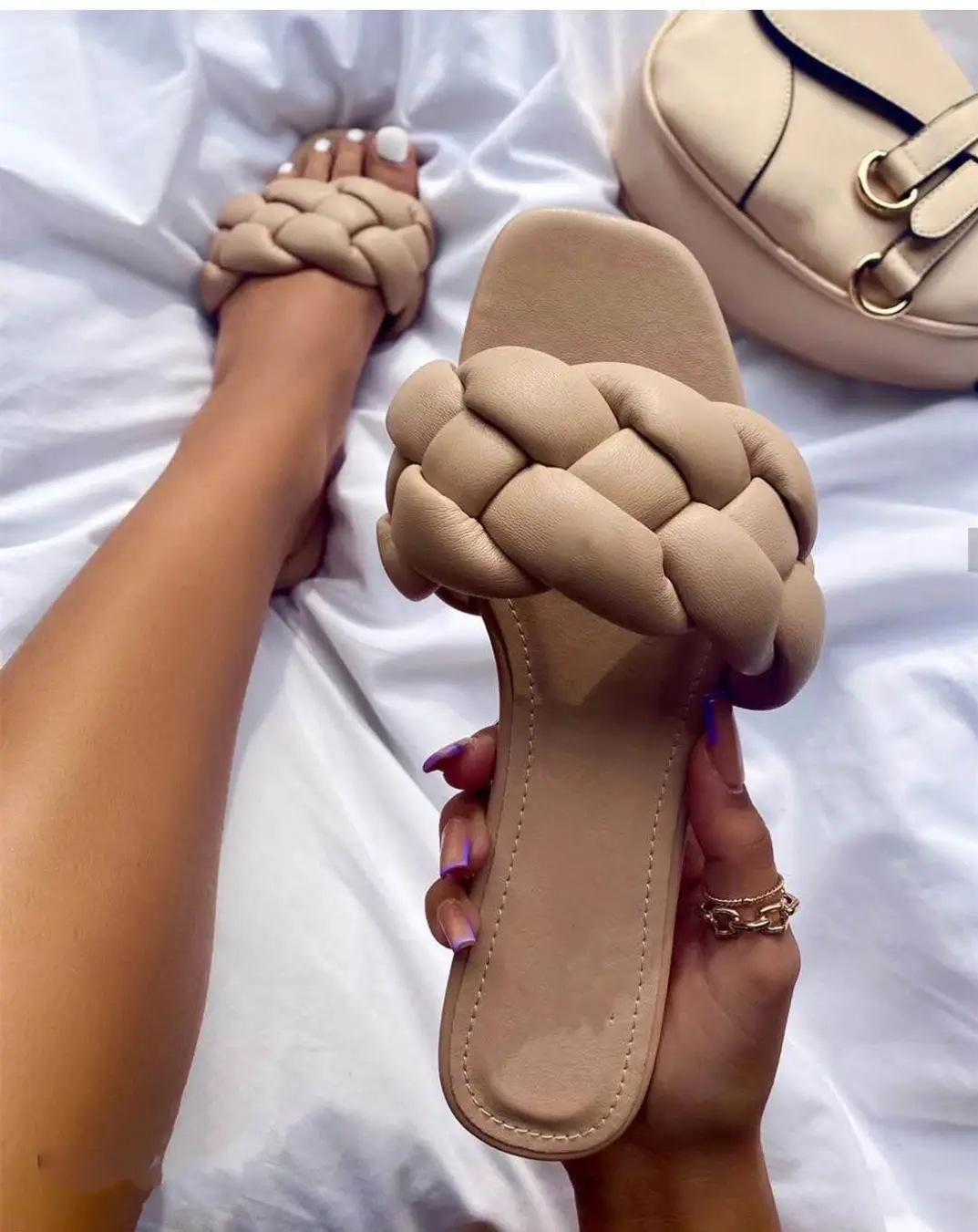 
New mules 2021 women shoes fashion slides platform sandals luxury slippers for women 