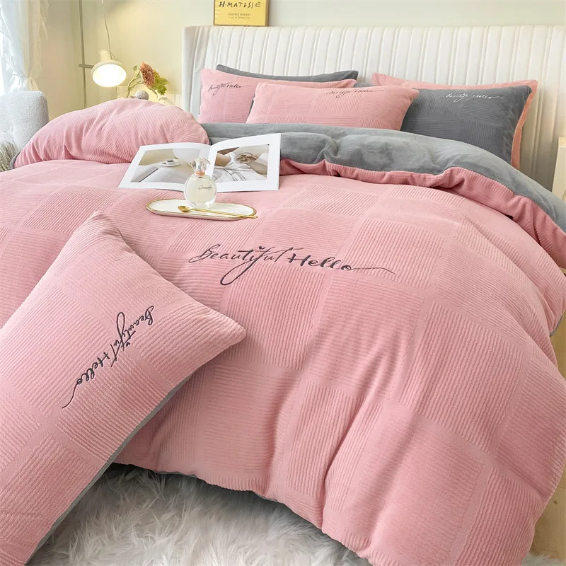Wholesale bedding high quality Milk velvet keeps warm in winter eco-friendly  bed sheet bedding set