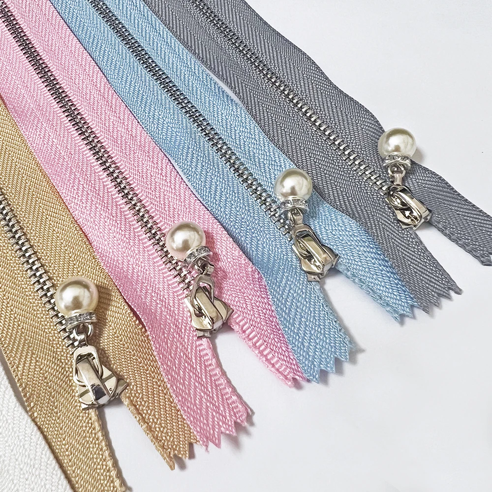 Wholesale Fancy Pearl Puller Custom Open Closed End #3 #5 #8 Gold Silver Decorative Pearl Slider Metal Zipper