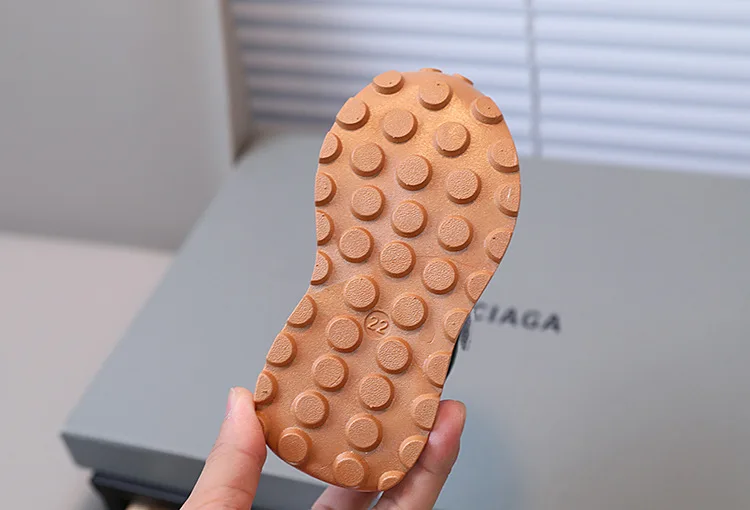 2024 летние модные повседневные кроссовки для мальчиков и