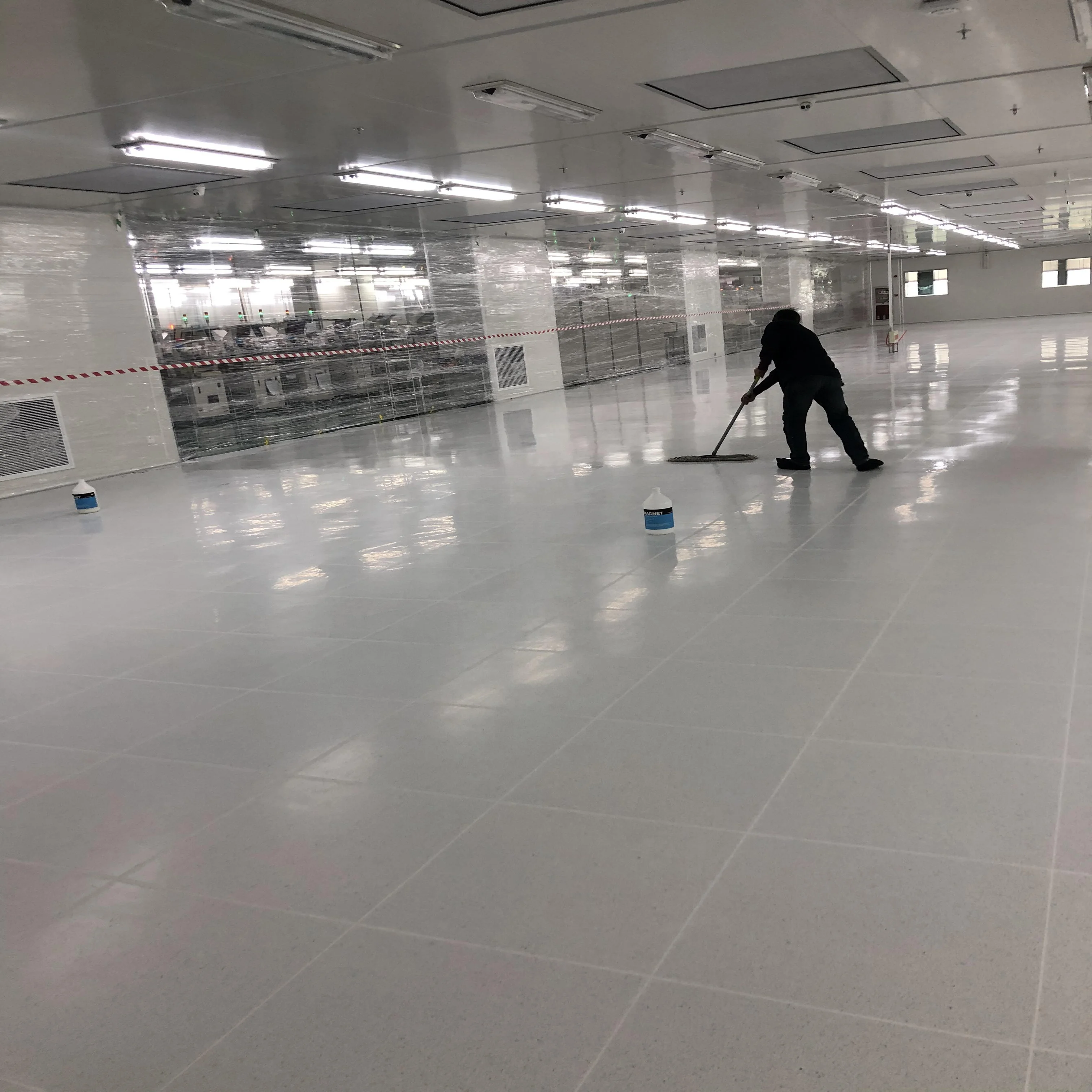 Anti-static Dissipative Flooring Homogenous PVC vinyl floor ESD tiles for Electronic factory laboratory wear-resistant Anti-stat